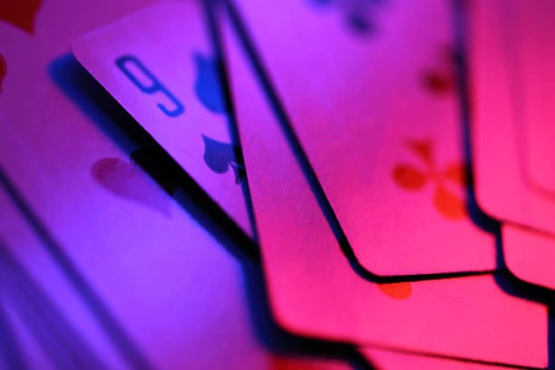 draw hk mobile app interface showing sportsbook and live casino options